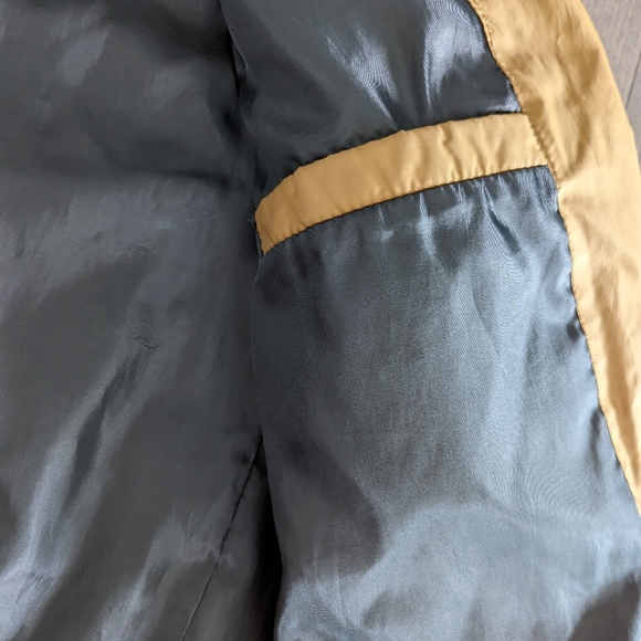 Champion Puffer Jacket - Picture 8 of 9